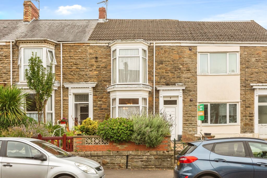Property photo 1 of 18