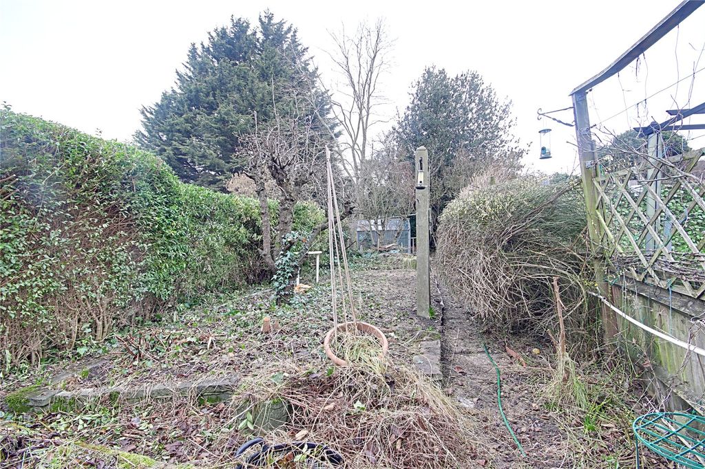 Property photo 2 of 14 Picture No. 08