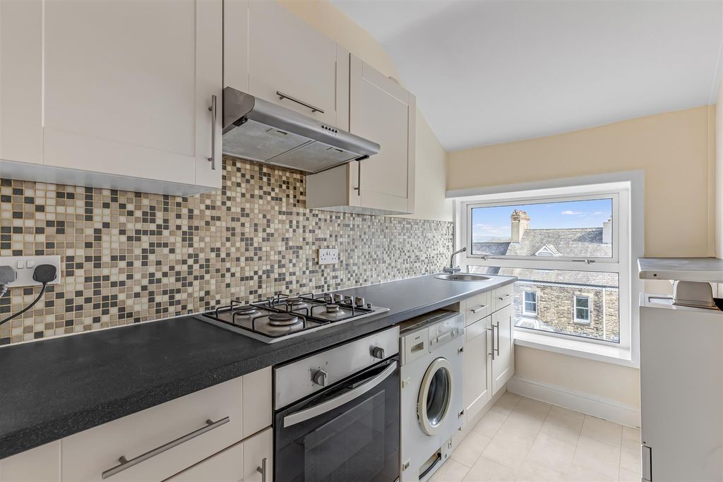 Property photo 3 of 14 Img_3779.Jpg