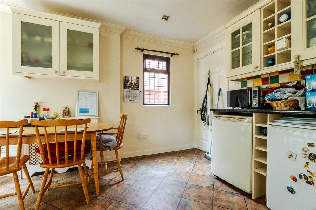 Property photo 3 of 15 Picture No. 07