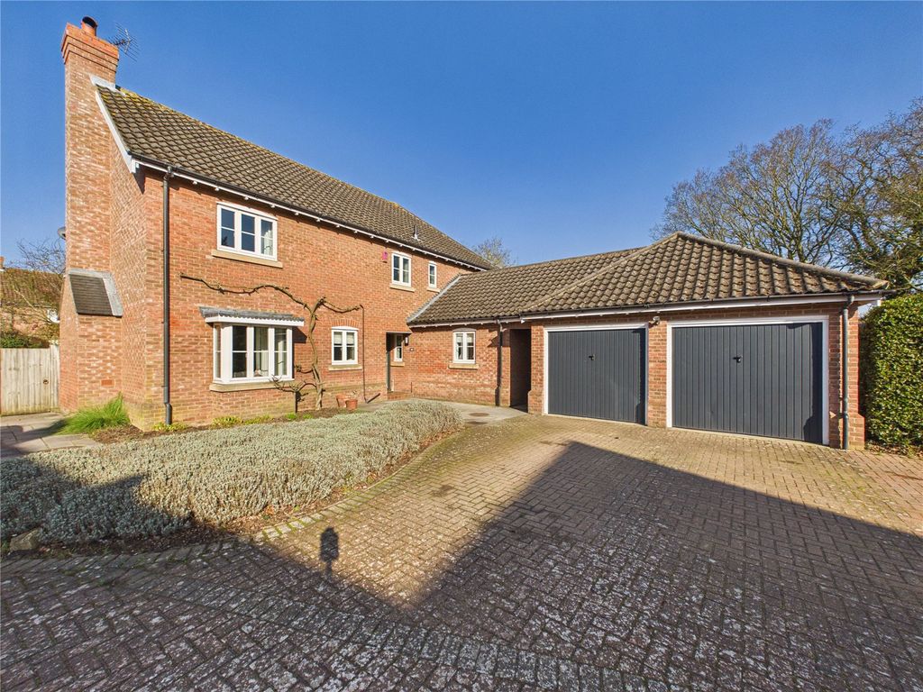 Property photo 1 of 19 Picture No. 01