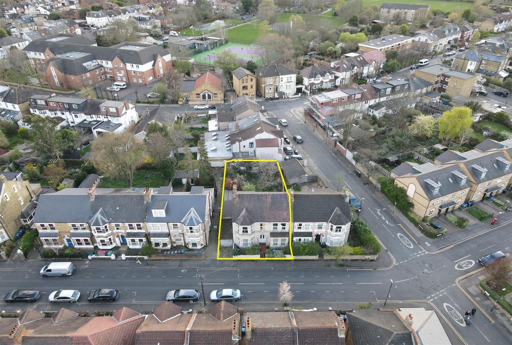 Property photo 1 of 4 Main Outline.Jpg