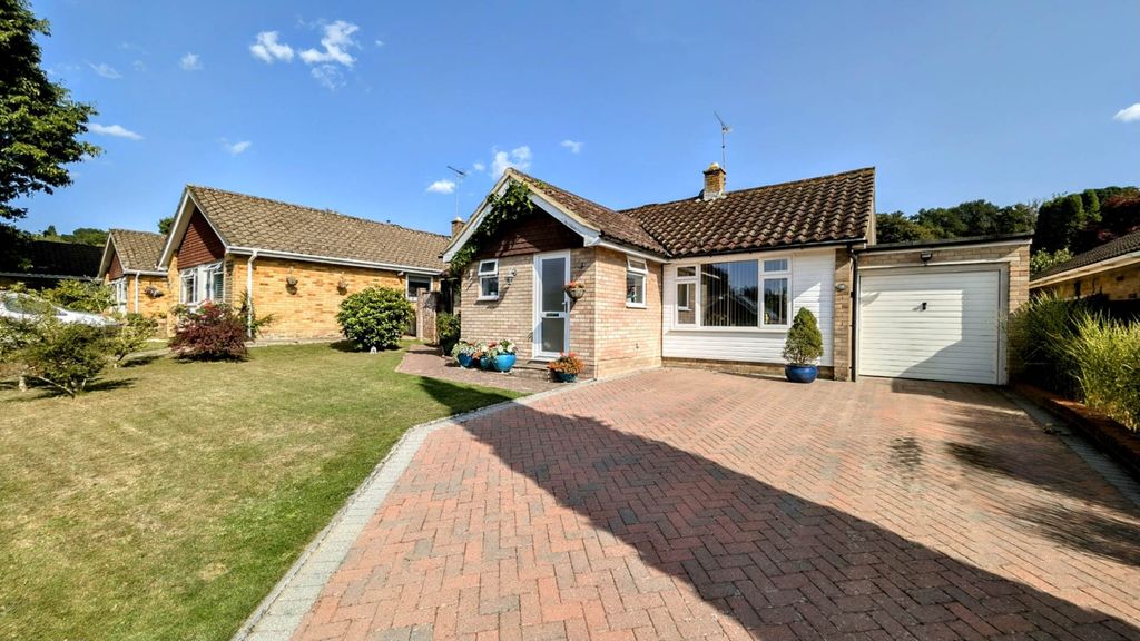 Property photo 1 of 20