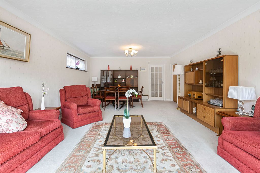 Property photo 3 of 21