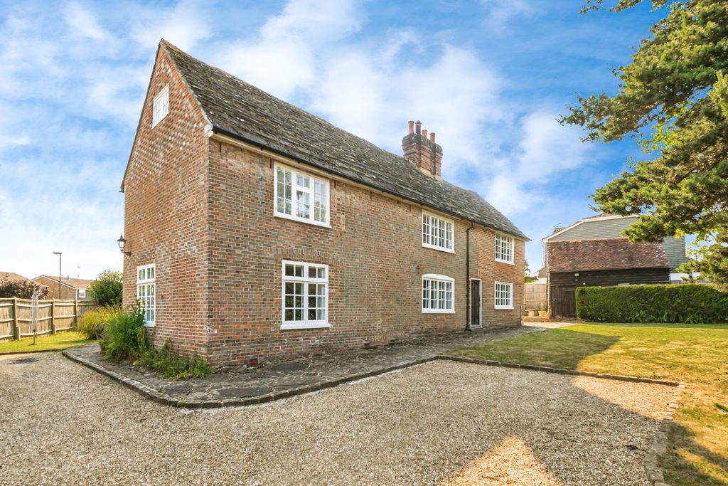 Property photo 1 of 30