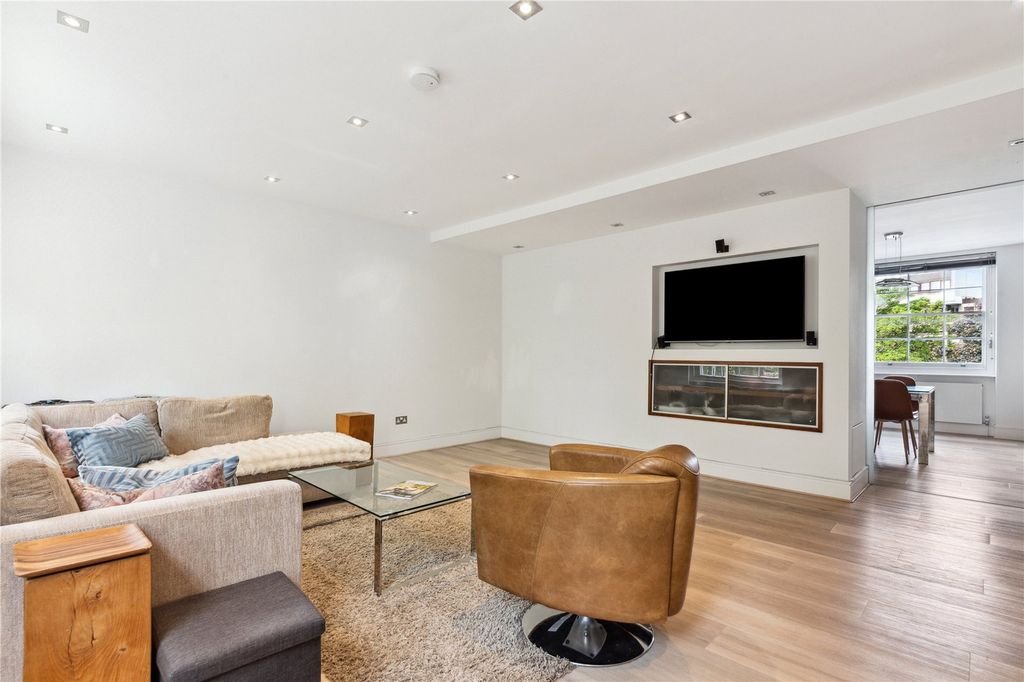 Property photo 2 of 14 Picture No. 06