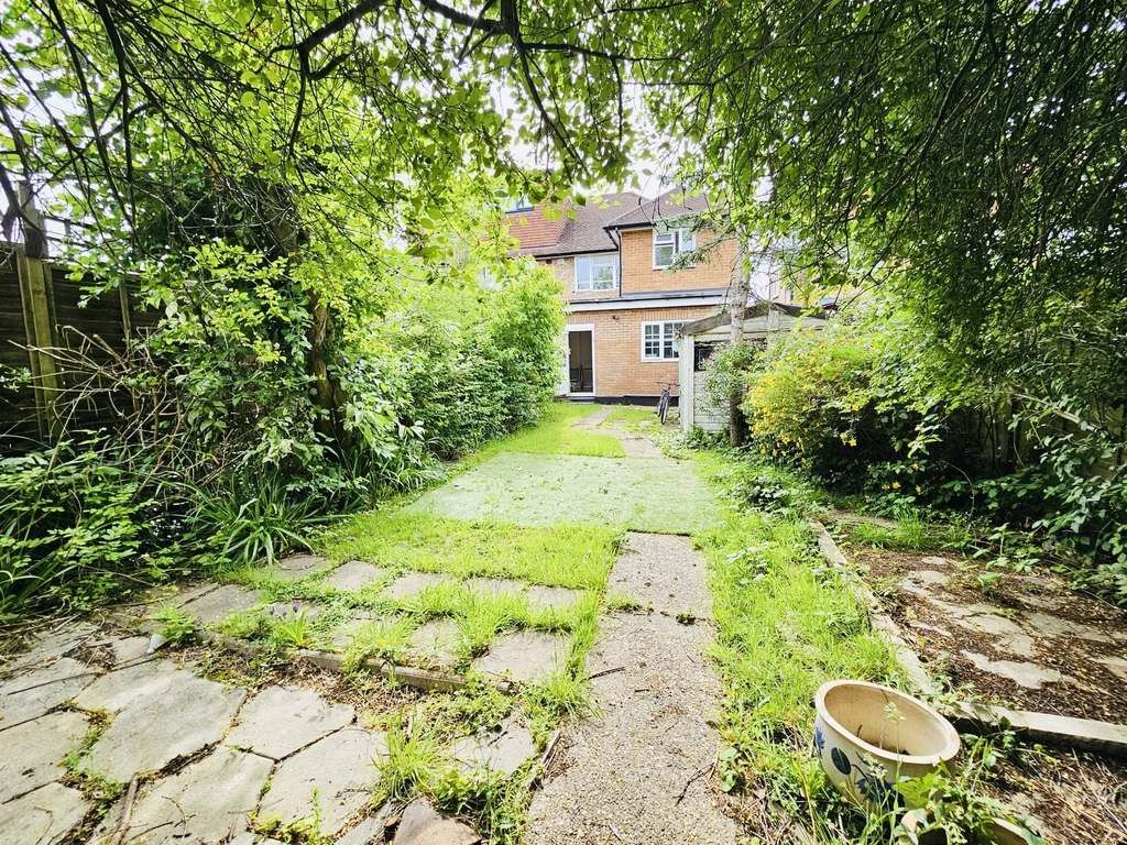 Property photo 2 of 12