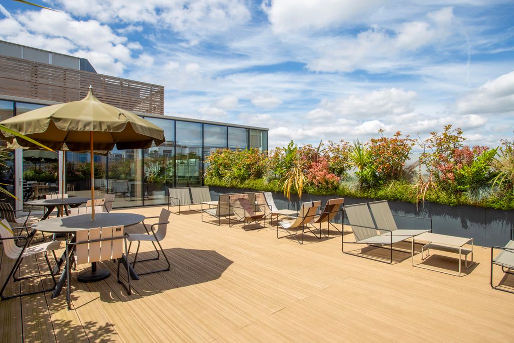 Property photo 3 of 8