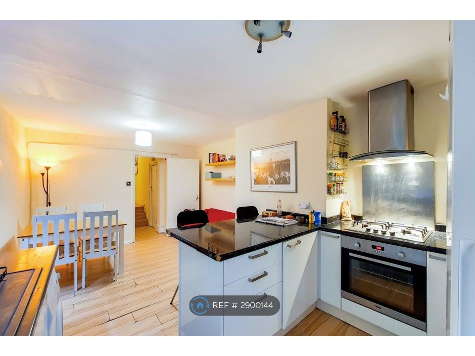Property photo 1 of 34