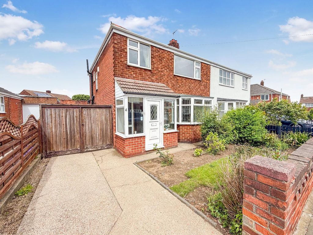 Property photo 1 of 20 Front