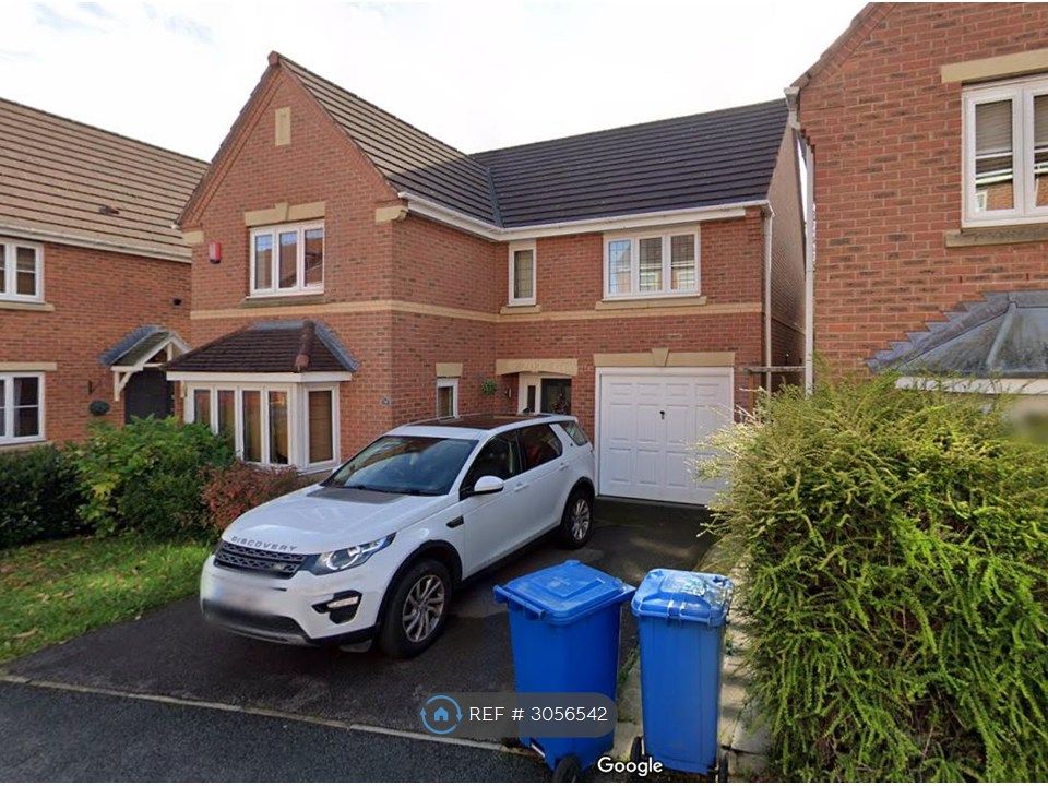 Property photo 2 of 34