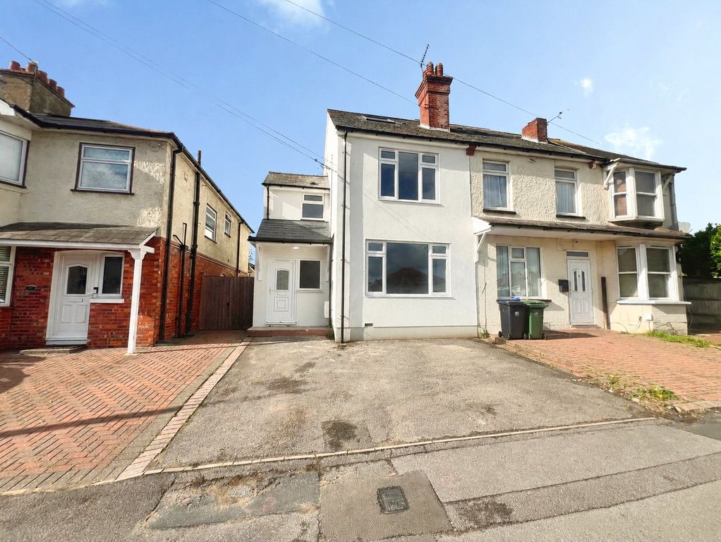 Property photo 1 of 29 Picture No. 33