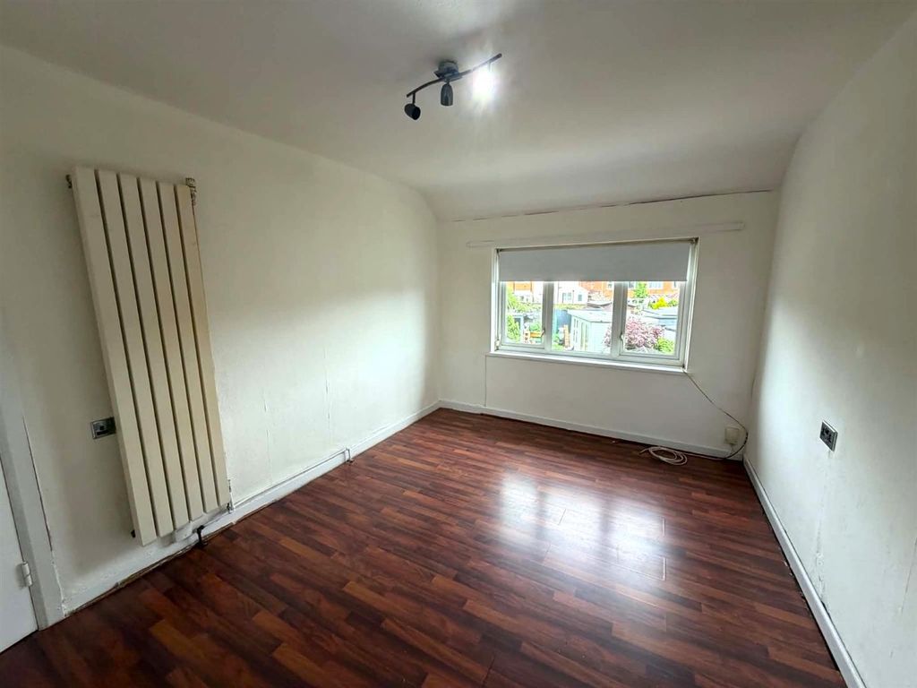 Property photo 3 of 7 7Bb32344-0Bf9-455B-B8Da-E29B9218d09A.Jpg