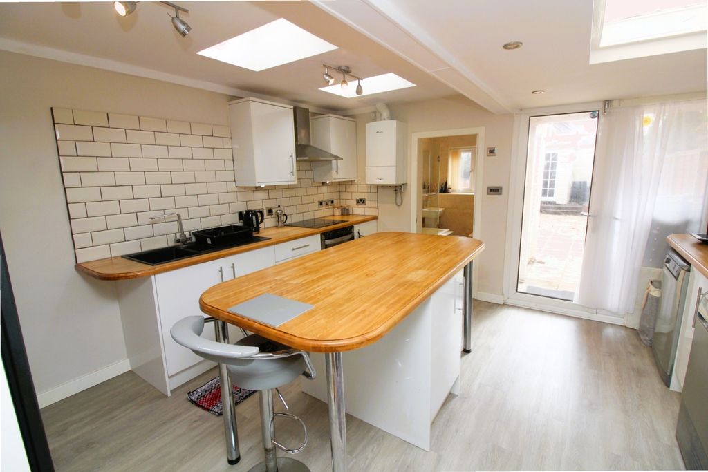 Property photo 2 of 26 Img_6798