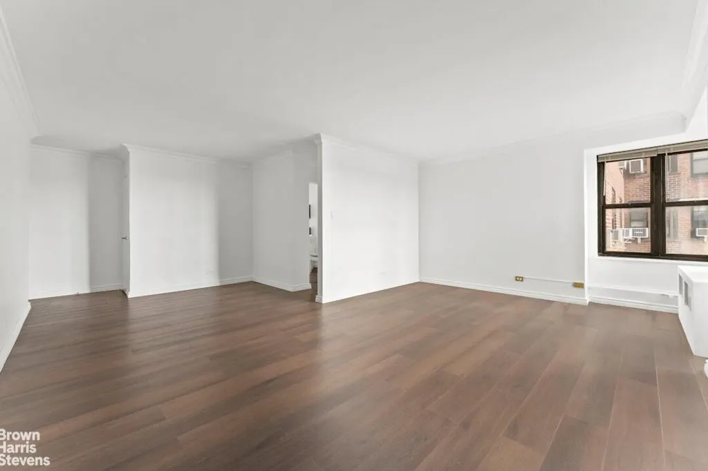 Property photo 2 of 13 <Alttext/>