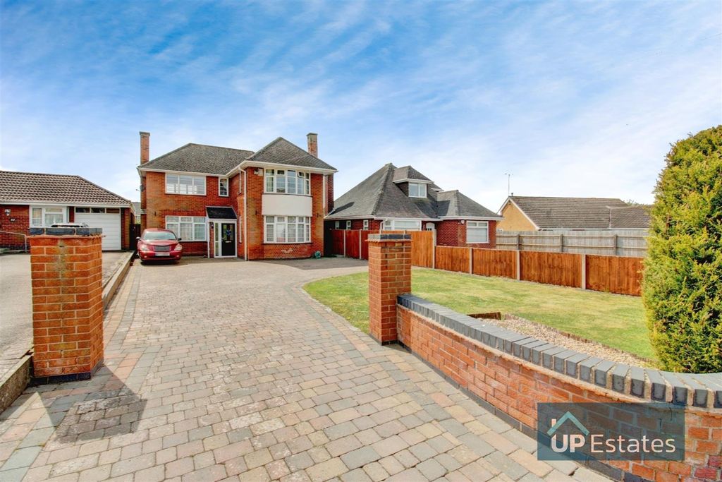 Property photo 1 of 30
