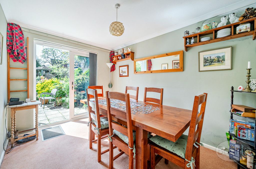 Property photo 3 of 18 5E286E5B-9467-435...