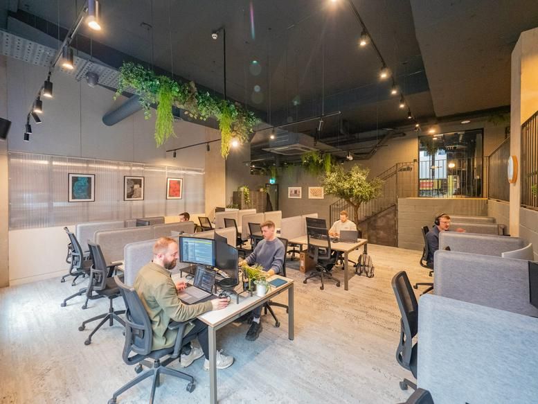 Property photo 2 of 19