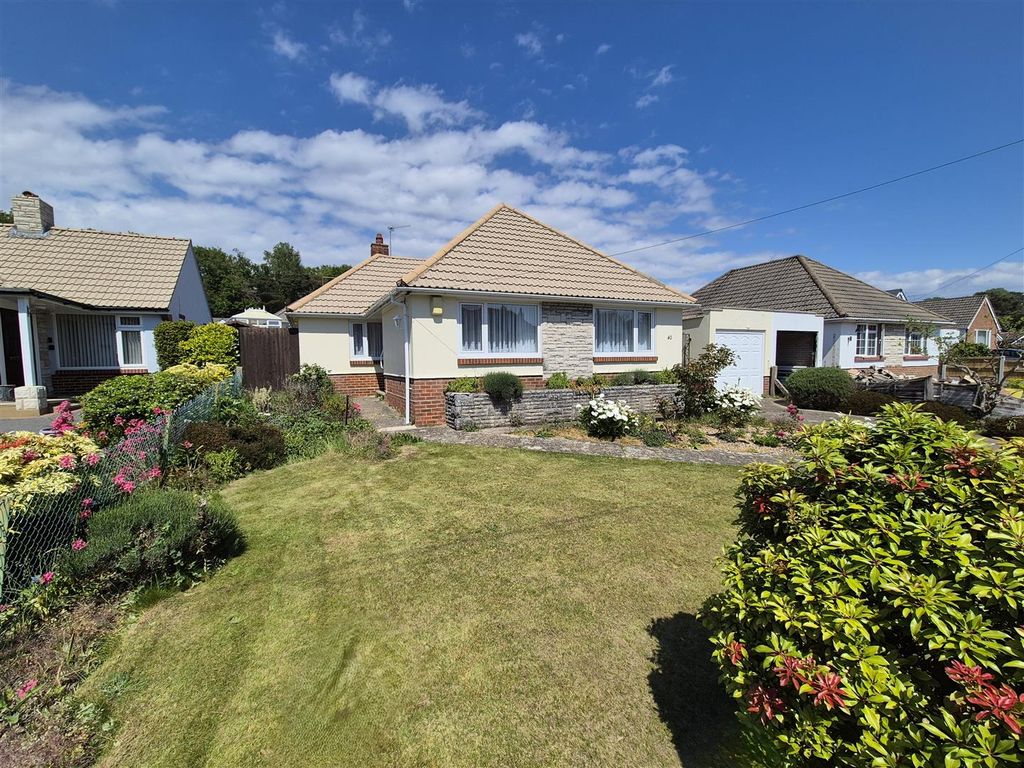 Property photo 1 of 17 Coyfr.Jpg