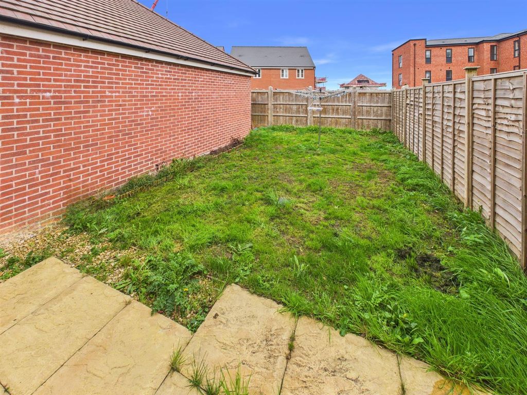 Property photo 3 of 13