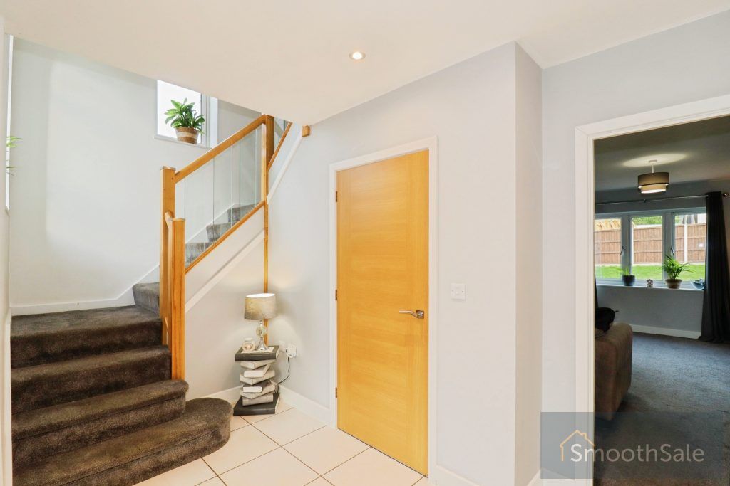 Property photo 2 of 29