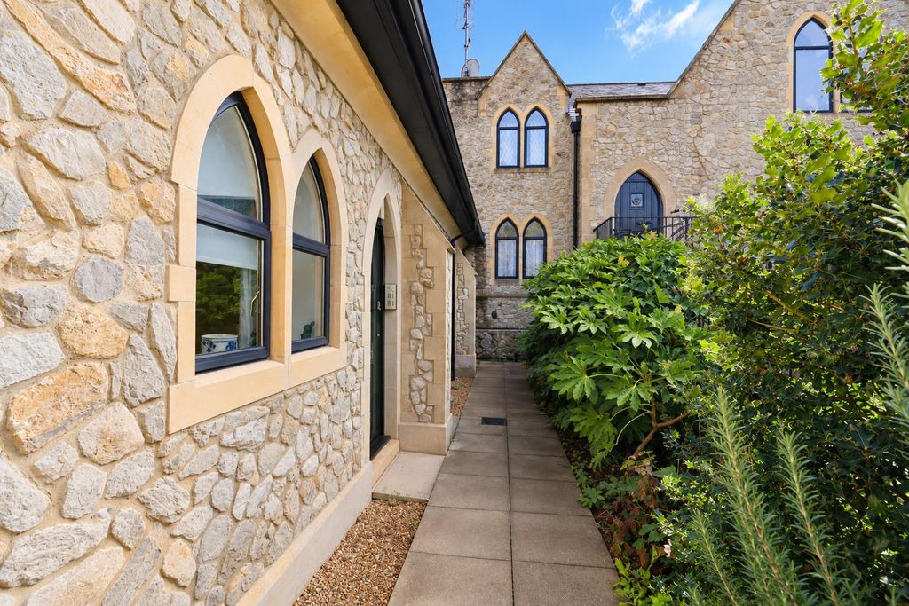 Property photo 3 of 27 Gothic Courtyard Garden Path.Png