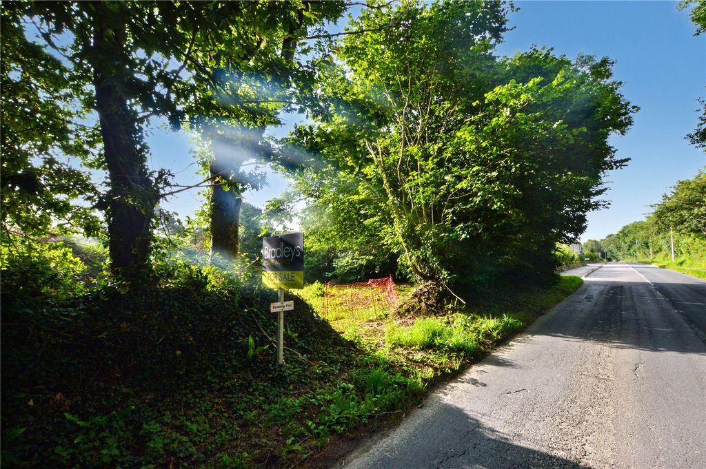 Property photo 3 of 7 Picture No. 15