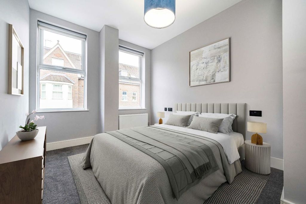 Property photo 3 of 4