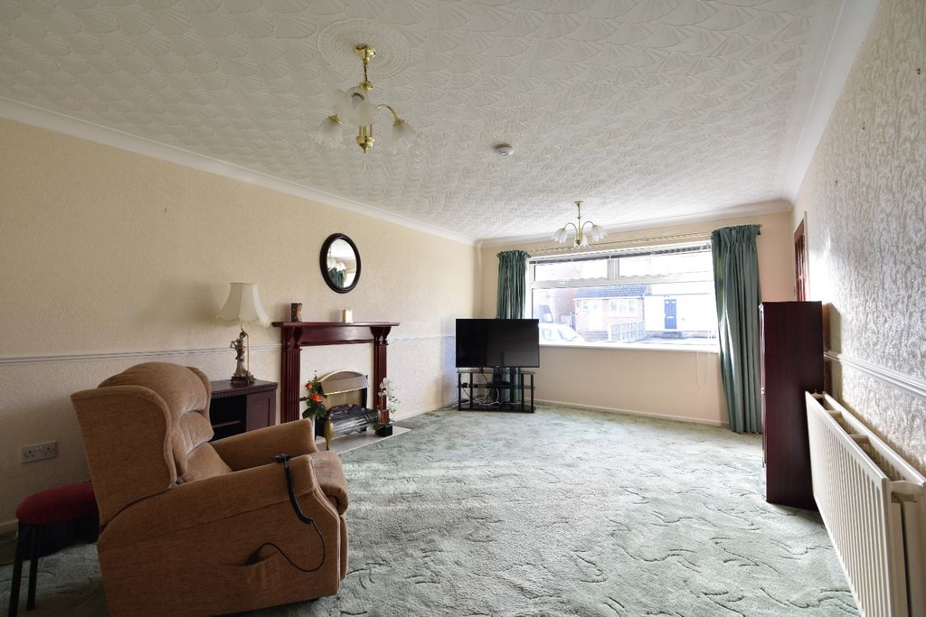 Property photo 2 of 9 2052994