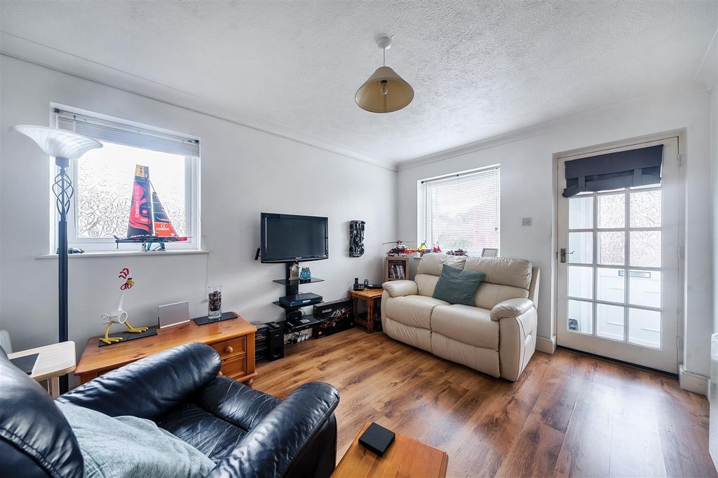 Property photo 2 of 9 1254633 (2).Jpg