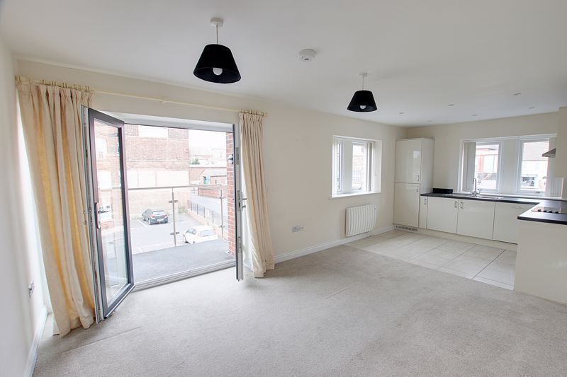 Property photo 2 of 8 Photo 1