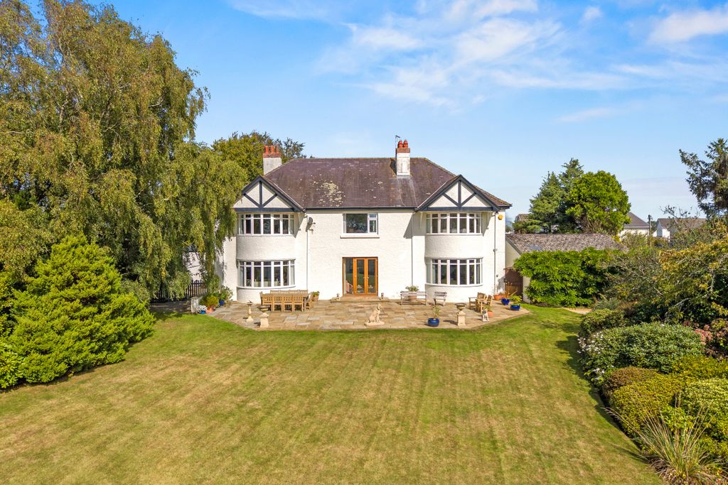 Property photo 1 of 36 Dji_20260911134348_0529_D-2