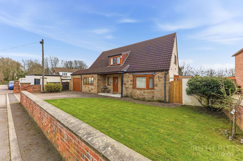 Property photo 3 of 30