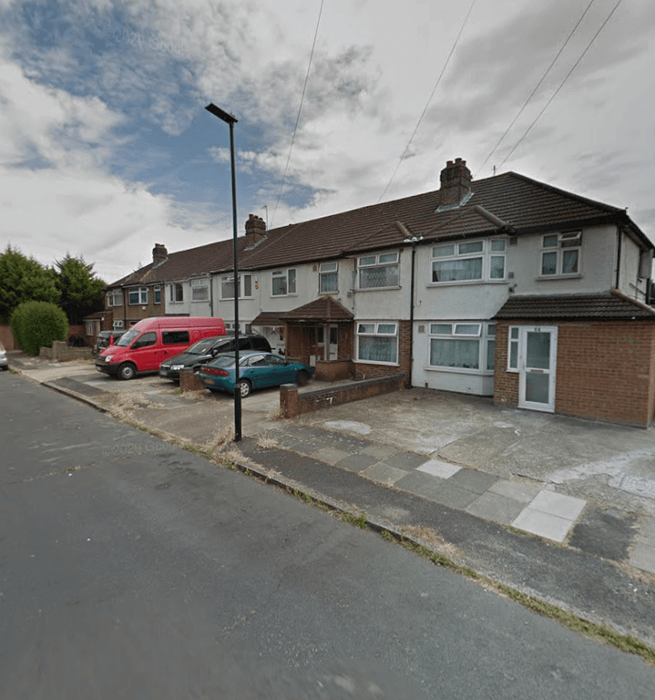 Property photo 1 of 8 1 Bed Maisonette For Rent