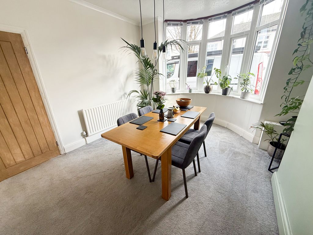 Property photo 3 of 21 Img_2886