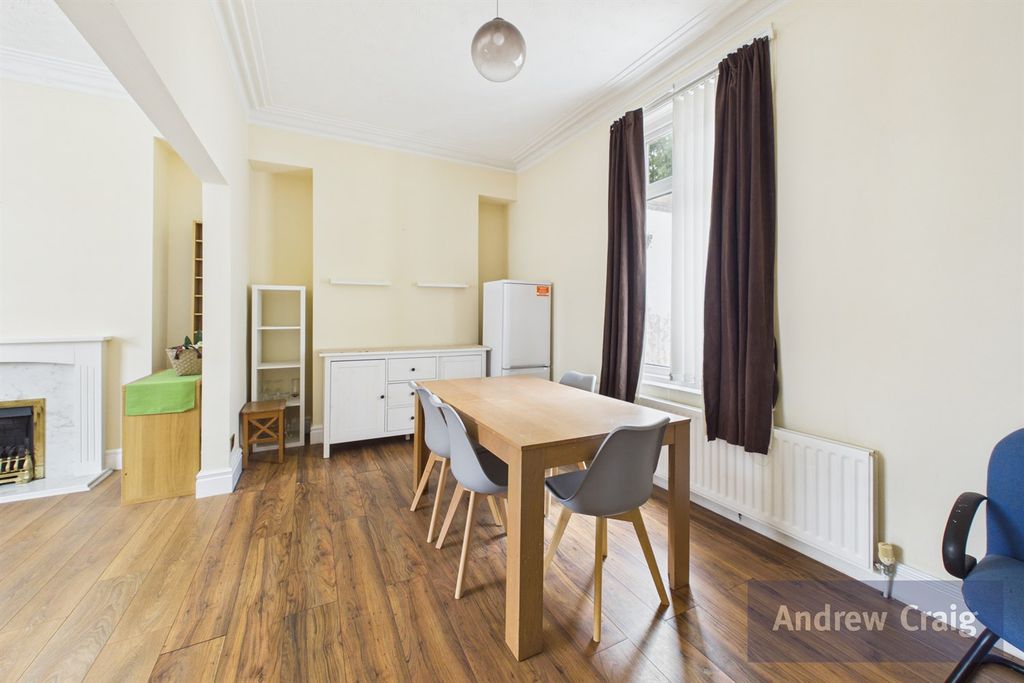 Property photo 3 of 12 Dining Room