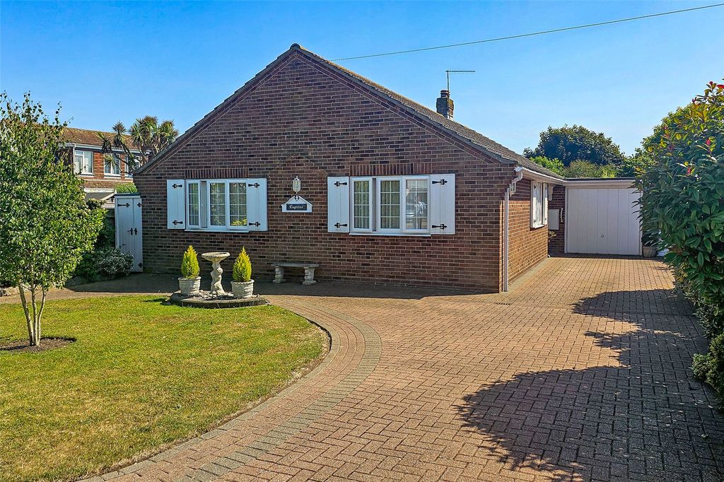 Property photo 1 of 29 Picture No. 03
