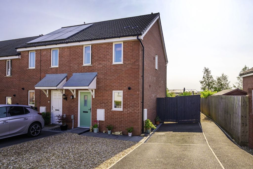 Property photo 1 of 22 1496576-21-6A5Fbb6476d6F