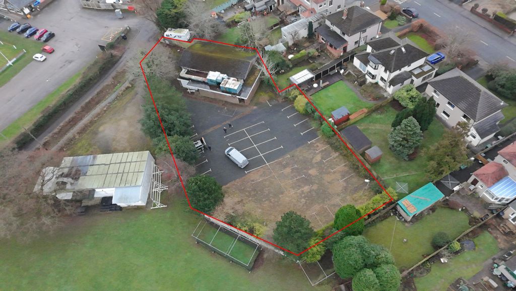 Property photo 1 of 3