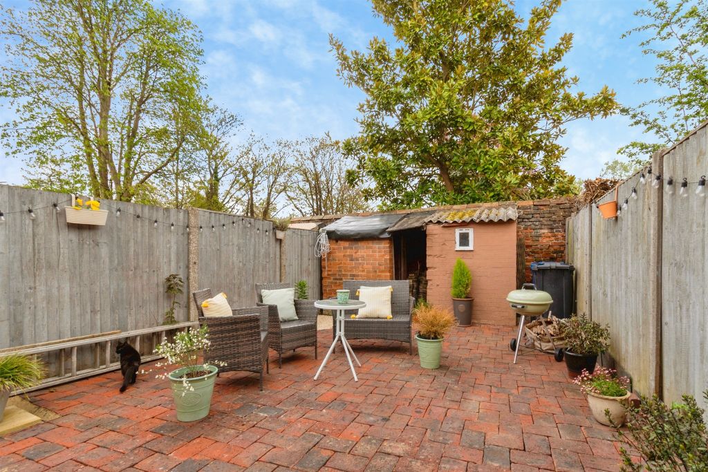 Property photo 3 of 19