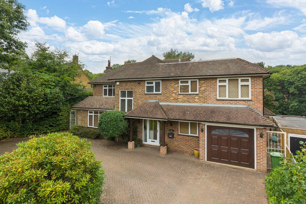Property photo 1 of 13