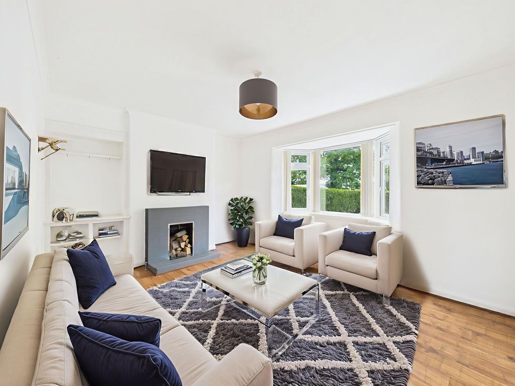 Property photo 2 of 14 Lounge (Virtually Furnished)