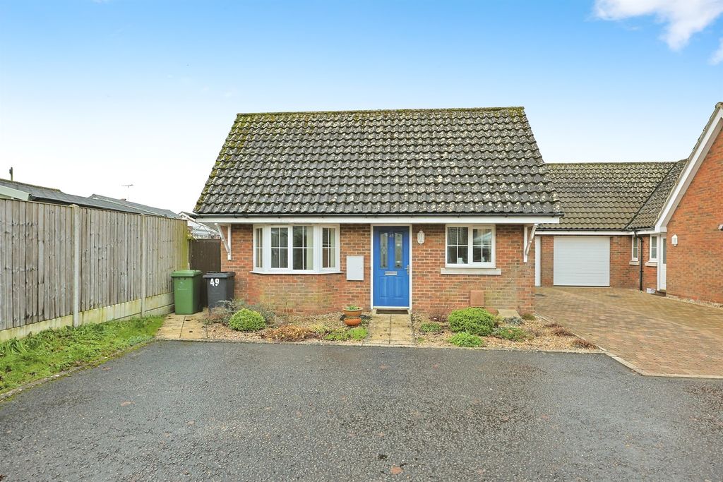 Property photo 1 of 25
