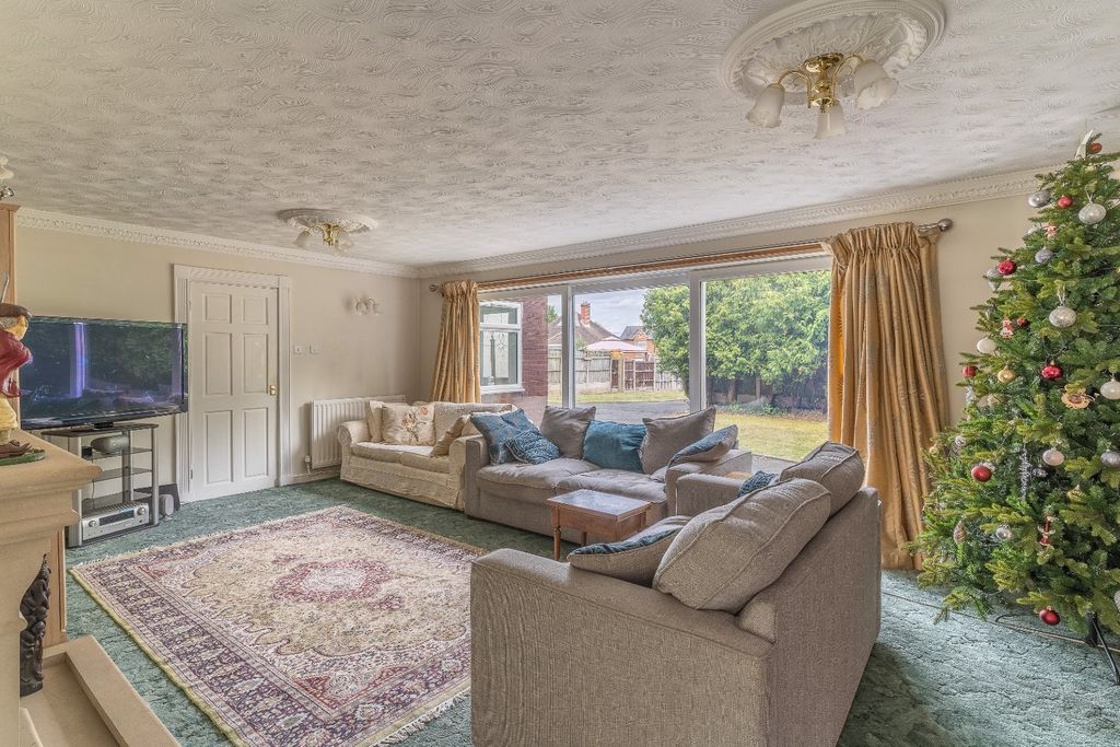 Property photo 3 of 34 4842756