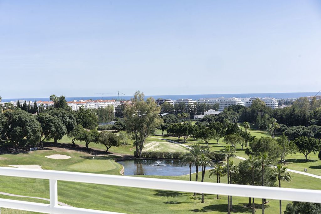 Property photo 3 of 32