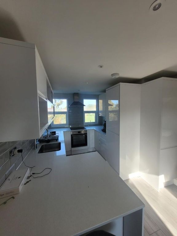 Property photo 2 of 6 Kitchen 2.Jpg