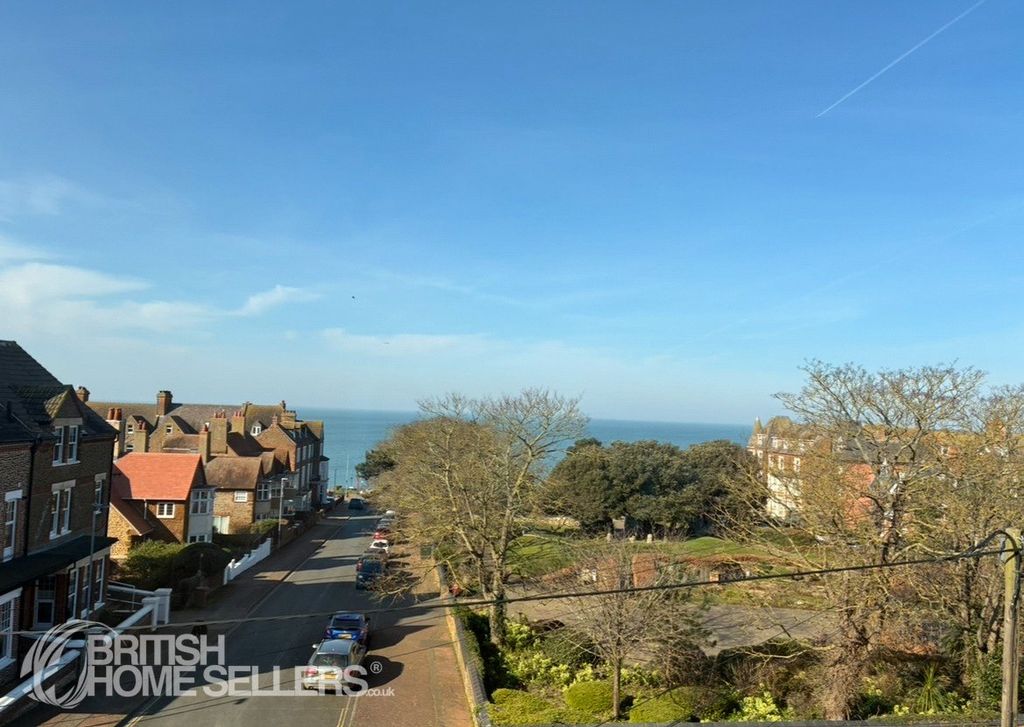 Property photo 2 of 30 Picture No. 36