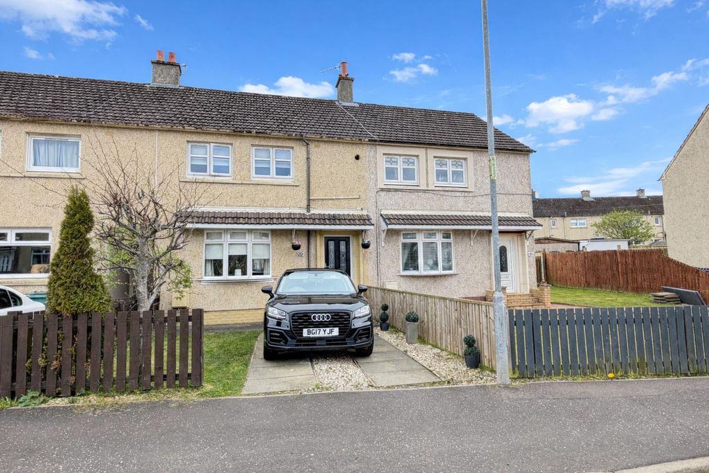 Property photo 1 of 10 Front External