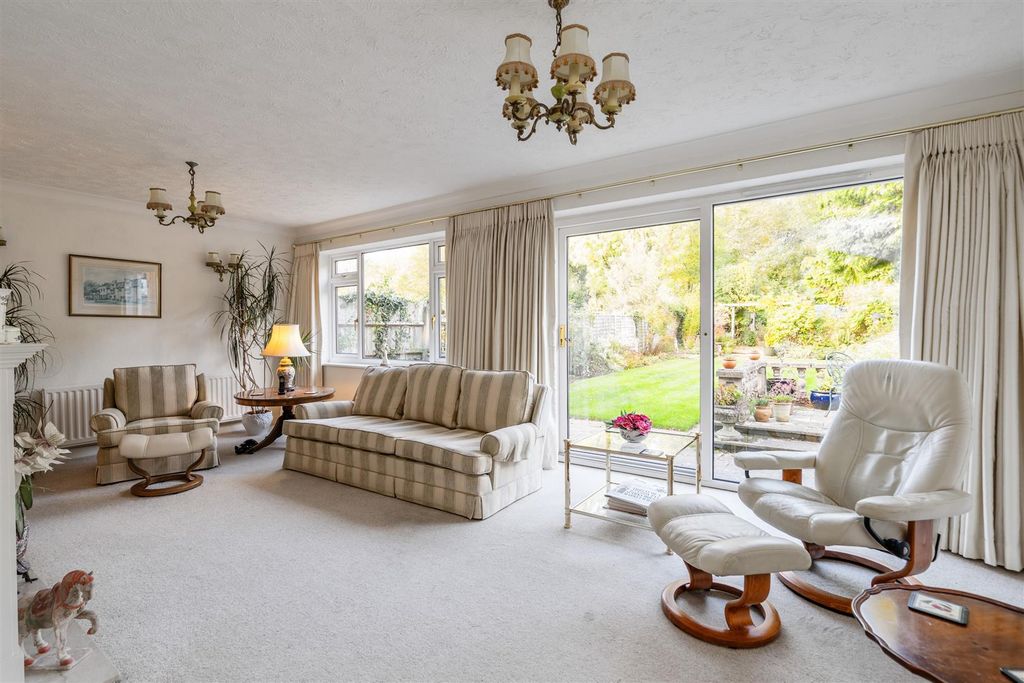 Property photo 3 of 17 369 Lugtrout Lane_13.Jpg