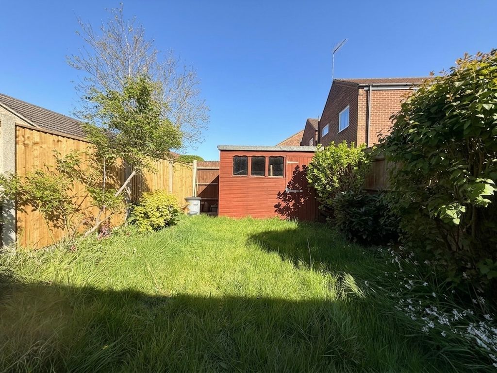 Property photo 2 of 11